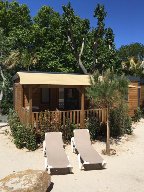 Var Mobil Home Grimaud Bagian luar foto